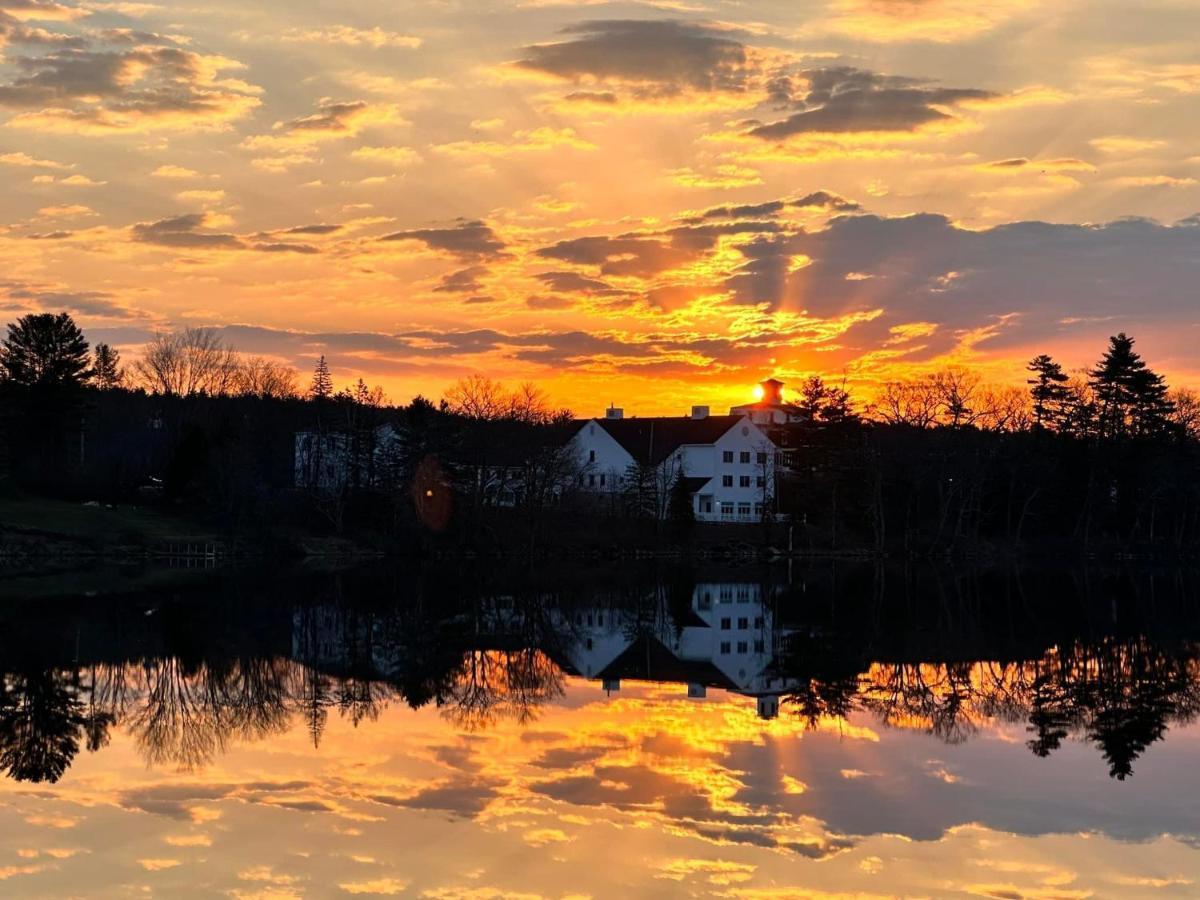 Welcome To The Lake Northwood Eksteriør billede